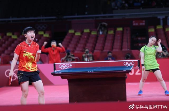 的努力与坚 的努力与坚